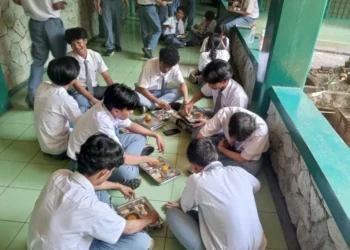 Program MBG Kembali Berjalan Usai Libur Sekolah, BGN Turun Langsung Lakukan Pemantauan