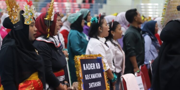 DPPKB Kota Bekasi Gelar Sarasehan Kader KB, Perkuat Peran dalam Program Keluarga Berencana