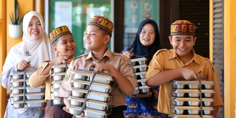 Lembaga Puspoll sebut pemerintah responsif aspirasi publik terkait MBG
