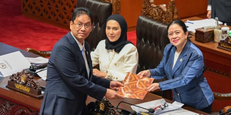 RUU P2APBN 2025 Disahkan, Menkeu Komitmen Jaga Akuntabilitas APBN