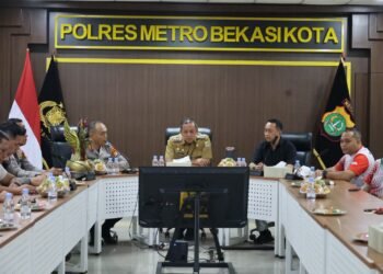 Taklukkan Sumut 3-2, Tim MLBB Bekasi Raih Gelar Juara Kapolri Cup E-sport