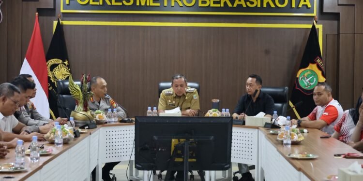 Taklukkan Sumut 3-2, Tim MLBB Bekasi Raih Gelar Juara Kapolri Cup E-sport