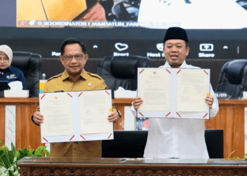 Perkuat Layanan Pertanahan, Mendagri dan Menteri ATR/BPN Teken SEB tentang Layanan BPHTB