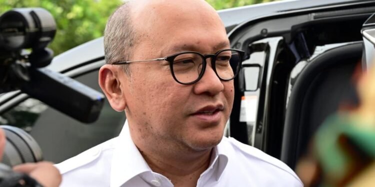 Panggil Menteri Investasi, Presiden Prabowo Terima Laporan Perkembangan Kampung Haji dan Penguatan Kinerja BUMN