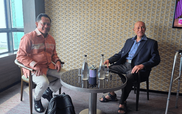 Membawa Salam dan Doa Presiden, Mendagri Jenguk Wali Nanggroe di Penang