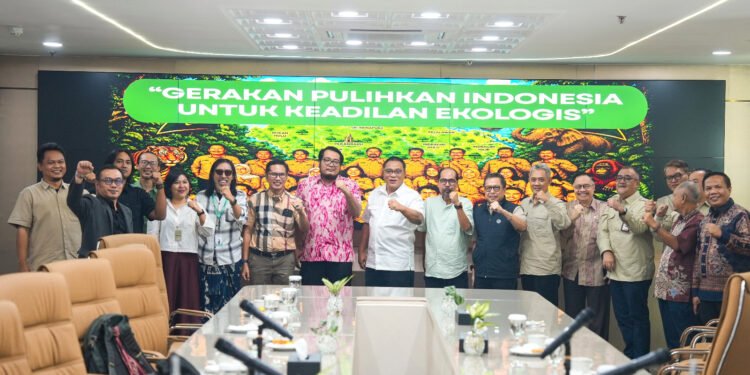 Menteri LH Ajak WALHI Galakkan Gerakan Tobat Ekologis untuk Keberlanjutan Ekonomi