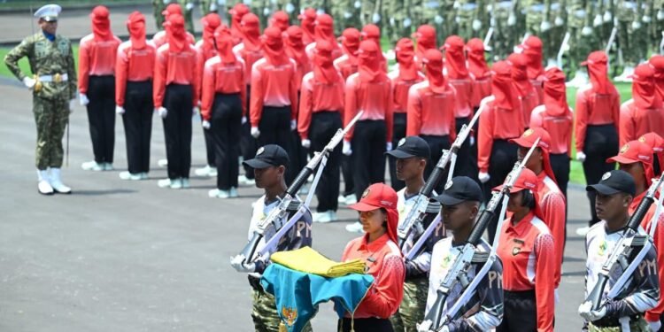 Menuju Peringatan HUT ke-81 RI, Tim Upacara dan Paskibraka Mantapkan Kesiapan
