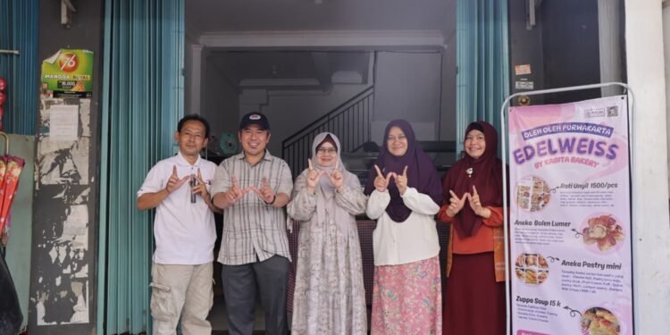 Tinjau TKM di Purwakarta, Kemnaker Pastikan Bantuan Modal Usaha Berdampak
