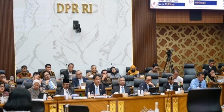 Siaran Pers: Menkeu Paparkan Pokok-Pokok RAPBN 2027, Pembahasan Berlanjut ke Rapat Panja