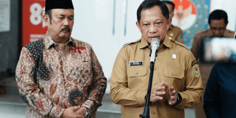 Targetkan Keluar dari Middle Income Trap, Mendagri Dorong Pertumbuhan Ekonomi