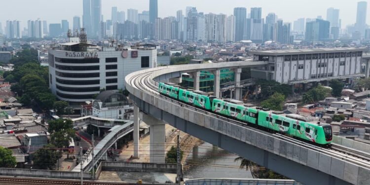 Resmikan LRT Jakarta, Presiden Prabowo Tekankan Pentingnya Pembangunan dan Transformasi Bangsa