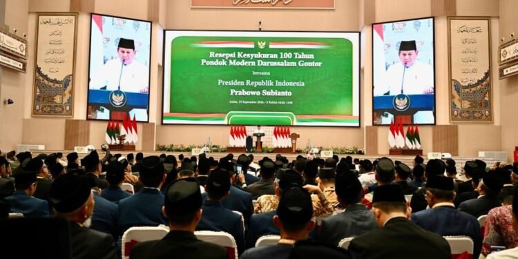 Presiden Prabowo Hadiri Resepsi Kesyukuran 100 Tahun Pondok Modern Darussalam Gontor