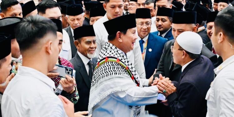 Presiden Prabowo Apresiasi Nilai Pendidikan Gontor sebagai Landasan Membangun Generasi Berintegritas