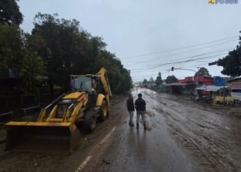 Kementerian PU Terjunkan Alat Berat Pulihkan Jalan Nasional Terdampak Banjir Bandang di Solok
