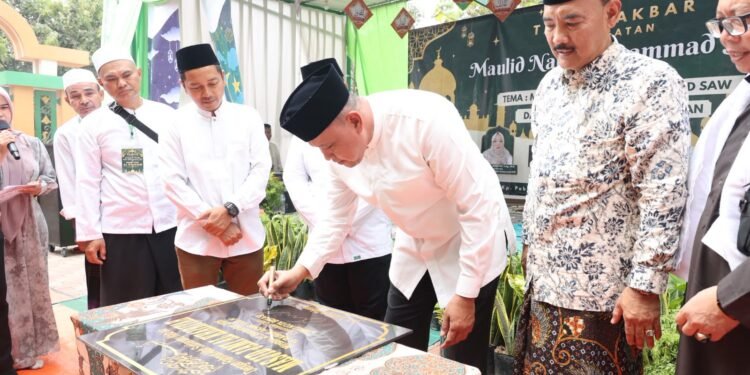 Donasi Bencana NTT Capai Rp2,1 Miliar, Wali Kota Bekasi Apresiasi Kepedulian Dan Bantuan Warga Mustikajaya