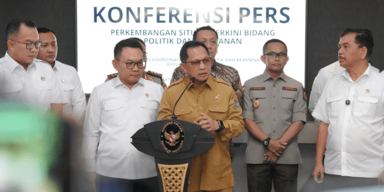Mendagri: Meski Hadapi Berbagai Tantangan, Penanganan Karhutla Terus Dioptimalkan
