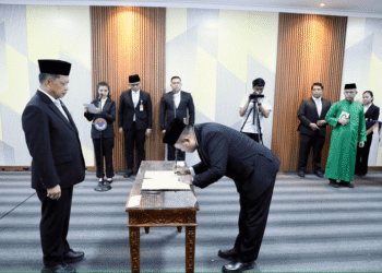 Mendagri Tito Lantik Edi Nurhabad sebagai Deputi Bidang Pengelolaan Infrastruktur Kawasan Perbatasan BNPP