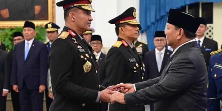Presiden Prabowo Lantik Suyudi Ario Seto dan Wahyu Hadiningrat sebagai Kapolri dan Wakapolri
