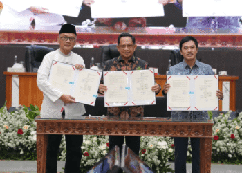 Mendagri Tito Teken SEB, Dukung Digitalisasi Layanan Jemaah Haji Berbasis Data Kependudukan