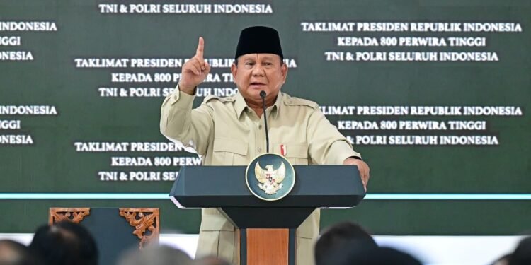 Presiden Prabowo Tekankan Penguatan TNI-Polri Hadapi Tantangan Keamanan Modern