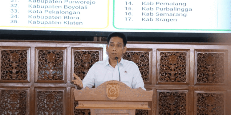 Wamendagri Akhmad Wiyagus Dorong Penguatan Peran Pemda hingga Desa dalam Eliminasi TBC