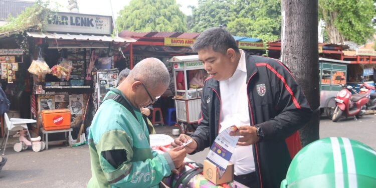 Turun ke Pasar, KI DKI Jakarta Pastikan Pedagang Pasar Teredukasi Hak Akses Informasi Publik